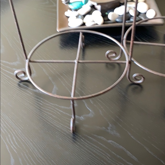 Metal necklace stands - Picture 5 of 6